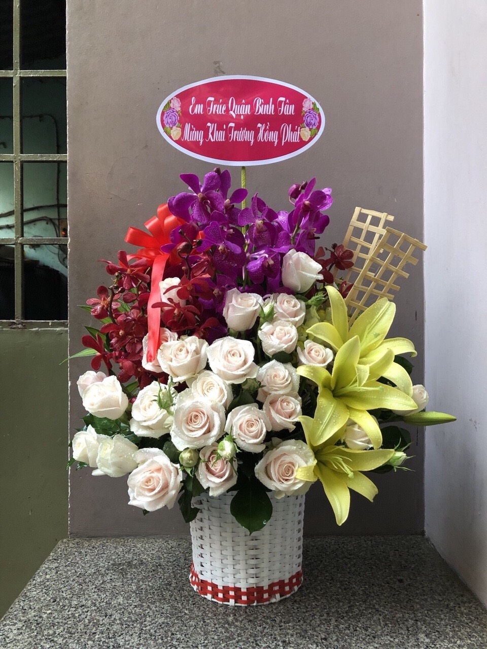 khai truong hong phat