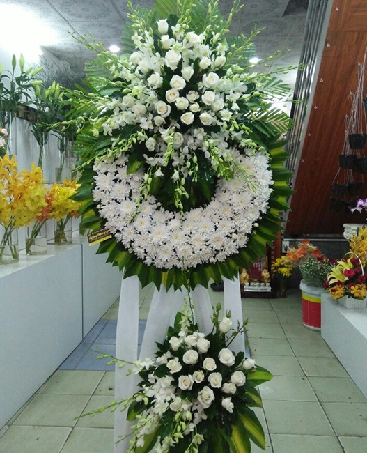 Nơi cung cấp hoa chia buồn đẹp, sang trọng, giá rẻ tại Bắc Ninh