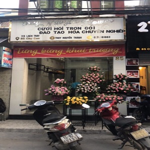 Thuỷ Nguyễn Flower